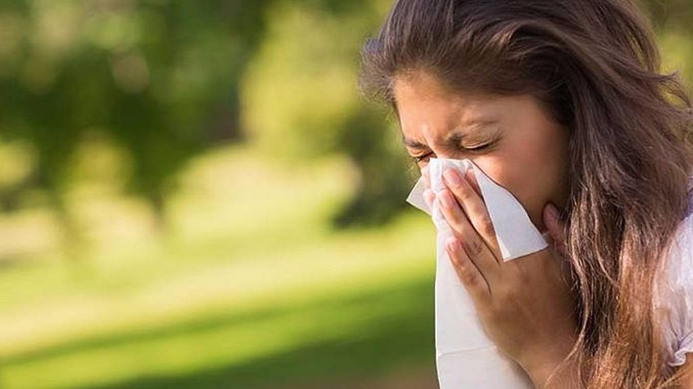 过敏性鼻炎对老人有什么危害?